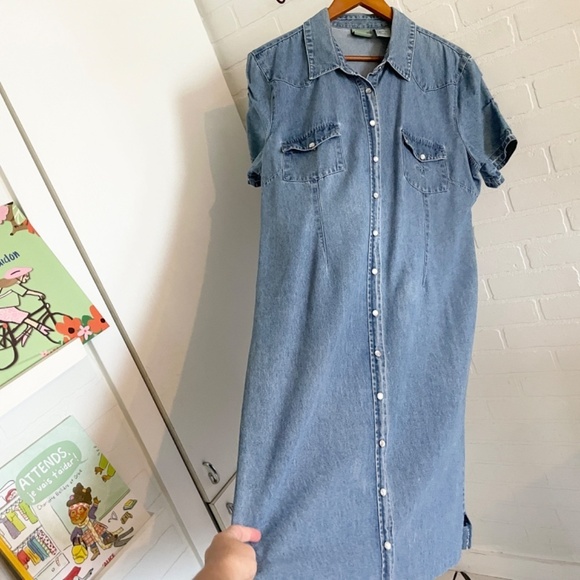 Vintage Mini Shirt Dress Snap down Denim Jean Light wash Embroidery Western XL - Picture 8 of 15